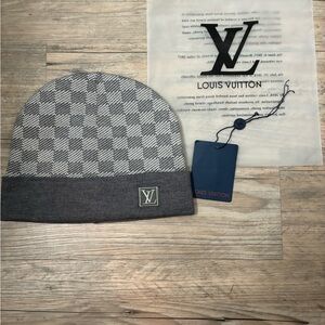 Louis Vuitton Gray Checkered Knit Beanie with Dark Gray Cuff